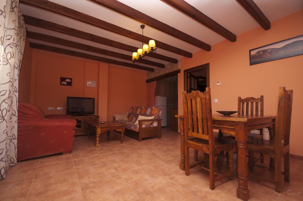 Alojamientos Rurales La Fuente Villalba de la Sierra Cameră foto